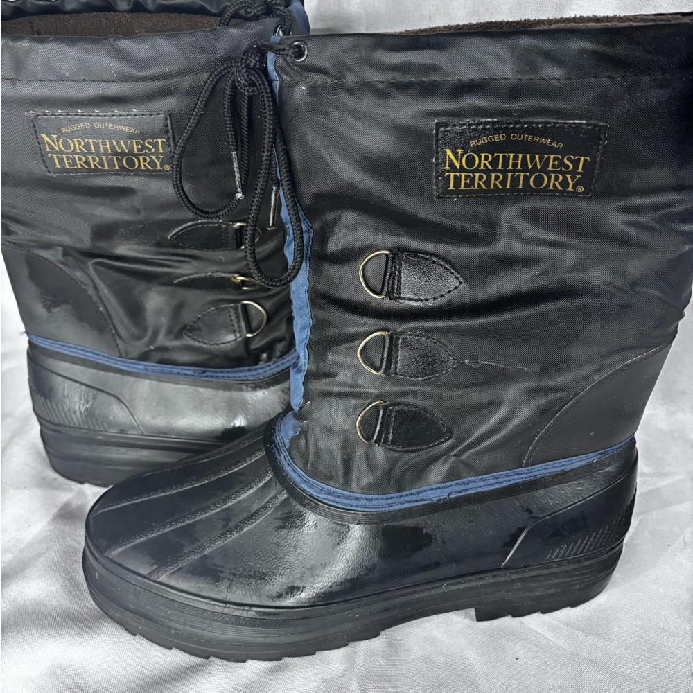 Northwest Territory Men's‎ Black and Blue Waterproof Boots